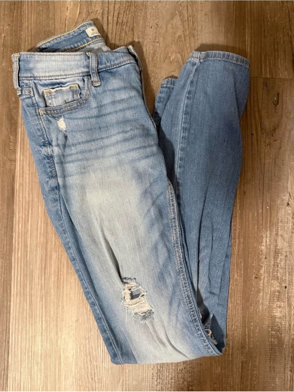 Hollister Women's Jeans 1R Light Blue Straight High Rise Distressed